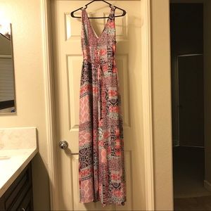 Beautiful maternity maxi dress